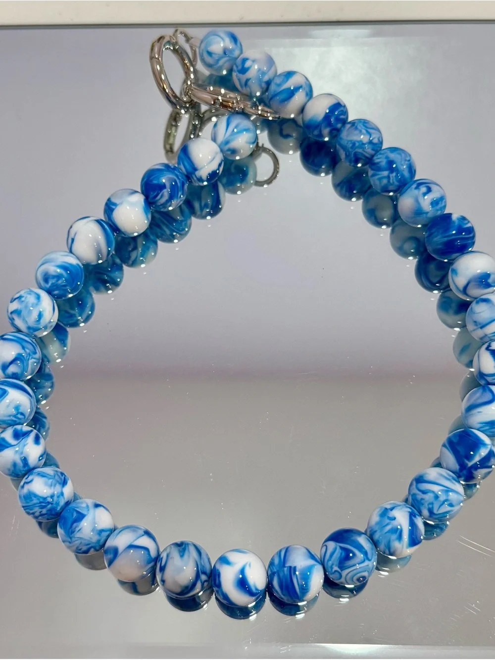 New Blue & White Marbled Bead Bag Chain 18 inches
